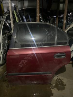 HONDA CİVİC 1997-2001 MODEL ORJİNAL ÇIKMA SOL ARKA KAPI
