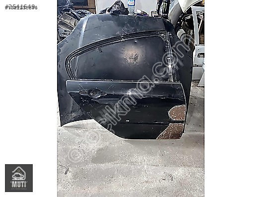 Renault Latitude Sağ Arka Kapı Çıkma