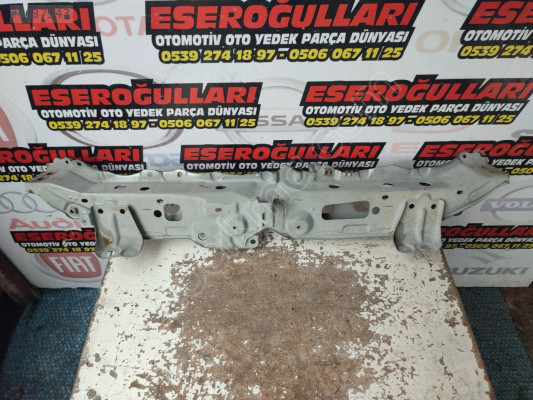 TOYOTA YARİS ÖN PANEL 2007 2016