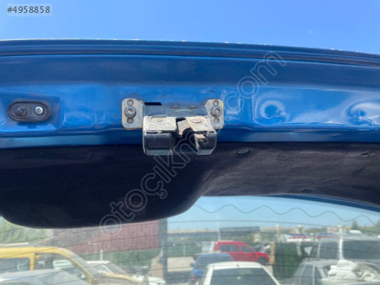 Opel Corsa b arka bagaj kilidi