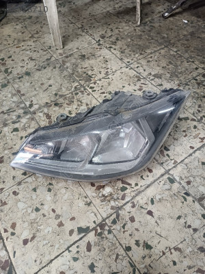 Seat Ibiza far