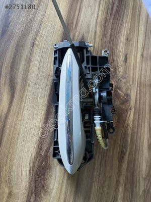 BMW 520 ÇIKMA KAPI KOLU