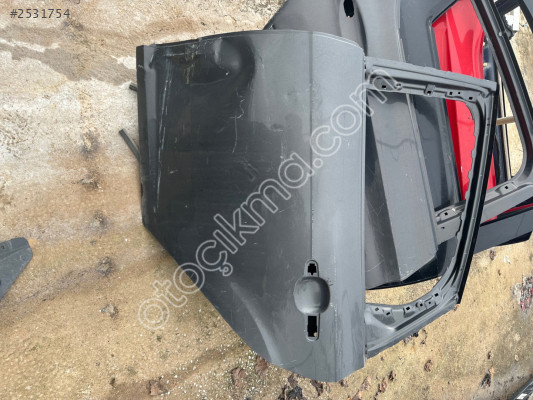 FORD FOCUS SOL ARKA KAPI 2018 MODEL