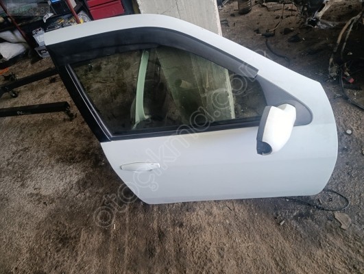 Renault Clio symbol sağ ön kapı