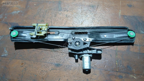 FİAT EGEA SOL ÖN CAM MOTORU 520501770