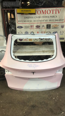 2022-2024 TESLA MODEL Y BAGAJ KAPAĞI