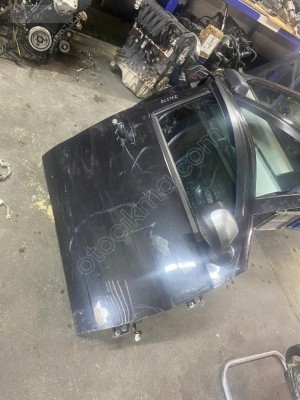 DACİA DUSTER SAĞ ÖN KAPI