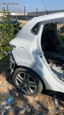 renault clio 4 orjinal arka sağ çamurluk
