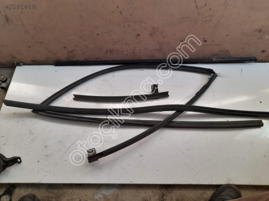 HONDA CİVİC SAĞ ÖN KAPI FİTİLLERİ