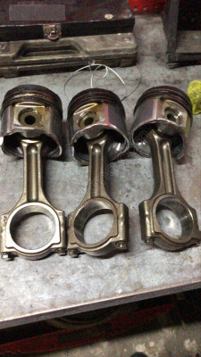 Renault master 2.0 2.5 piston