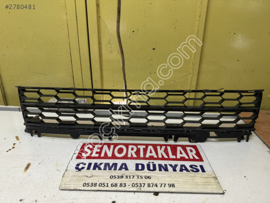 SKODA SUPERB ORİJİNAL TAMPON ORTA IZGARA