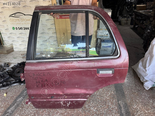MİTSUBİSHİ LANCER SOL ARKA KAPI DOLU 1990 MODEL ORJİNAL ÇIKMA