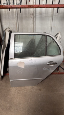 SKODA FABİA SOL ARKA KAPI