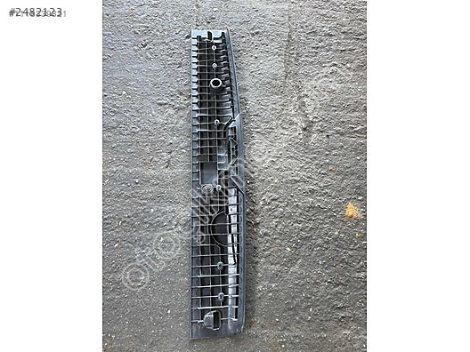 Orijinal Renault Kangoo Bagaj Kapak Plastiği