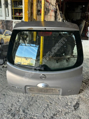 nissan micra bagaj kapağı