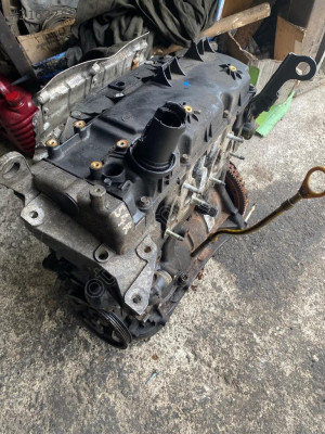 RENAULT CLİO 2 1.2 8 V KOMPLE MOTOR