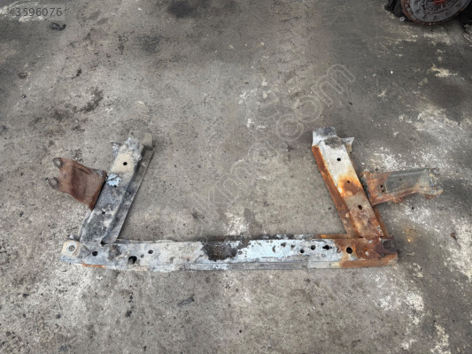 RENAULT MEGANE II MOTOR BEŞİĞİ