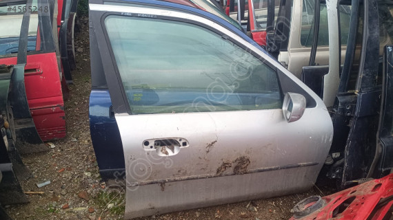 Ford Mondeo sağ ön kapı