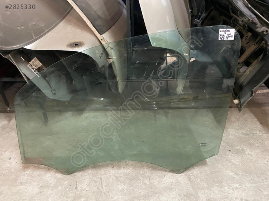 RENAULT KANGOO 3 SOL ÖN KAPI CAMI 2008-2015 MODEL ORJİNAL