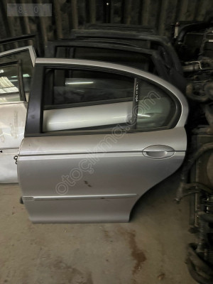 JAGUAR XTYPE SOL ARKA KAPI MERT OTO