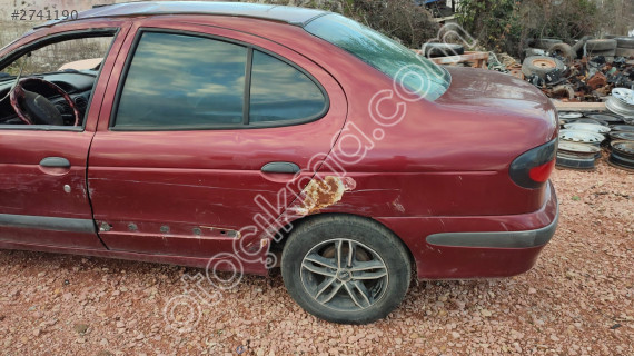 Megane 1 sol arka kapı