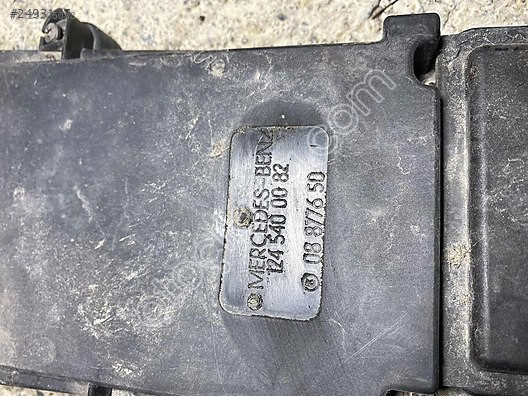 MERCEDES W124 ORJ. SİGORTA KUTUSU DOLU -1245400082