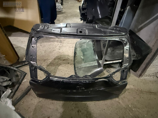 OPEL CROSSLAND X BAGAJ KAPAĞI