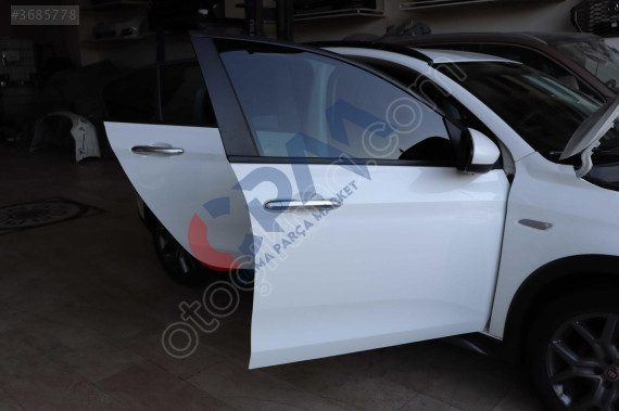 FİAT EGEA CROSS 1.4 STREET 2021 SAĞ ARKA KAPI