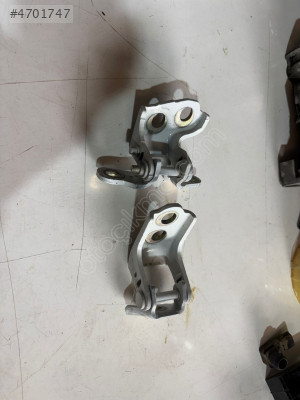 renault clıo 5 sol arka kapı menteşesi takım alt üst