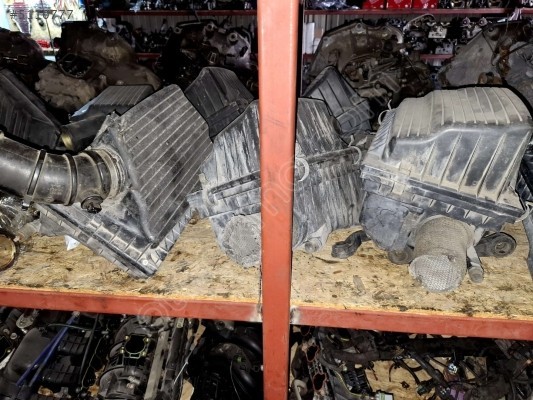 ÖZMEN OPEL VECTRA A B HAVA FİLİTRESİ KUTUSU