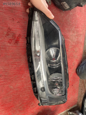 VOLKSWAGEN JETTA SOL ÖN FAR