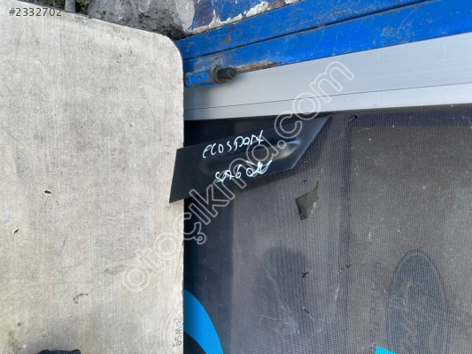 Ford ecosport sağ ayna üçgeni