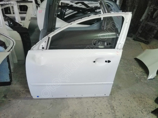 Volvo s40 sol ön kapı s 40 çıkma yedek parça