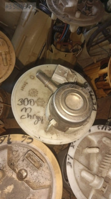Chrysler 300m benzin samandrasi yedek parça