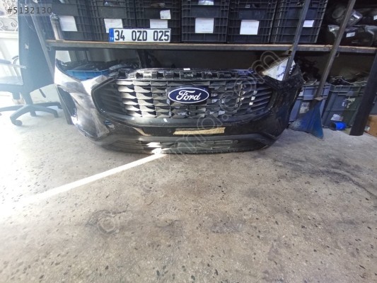 Ford Kuga ön tampon