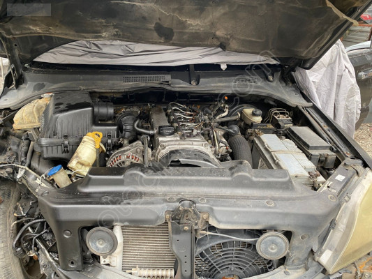 KİA SORENTO  ( 2005 - 06 ) 2.5 CRDİ KLİMA KOMPRESÖRÜ