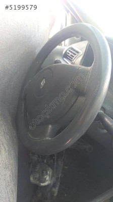 Renault Clio airbag