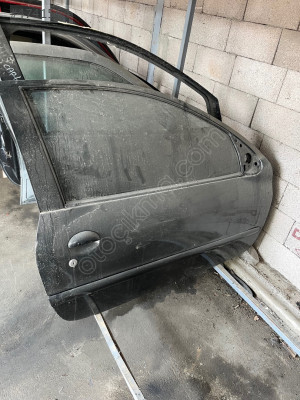 PEUGEOT 206 SAĞ ÖN KAPI TEK KAPI