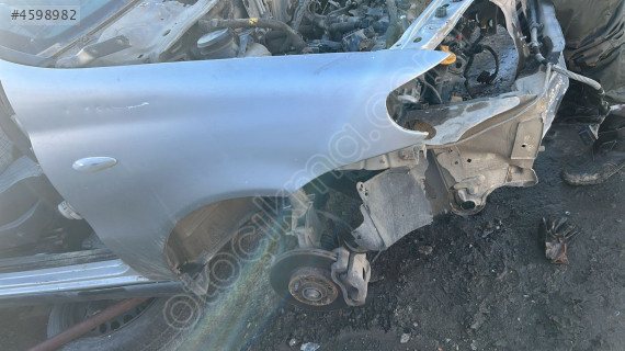 Fiat Albea sağ ön Çamurluk orijinal