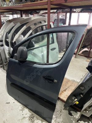 CITROEN BERLİNGO SOL ÖN KAPI BOŞ ORJİNAL ÇIKMA