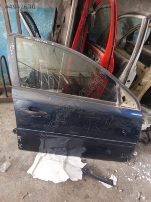 OPEL VECTRA C SAĞ ÖN KAPI