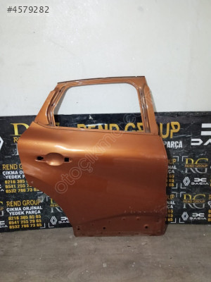 RENAULT CAPTUR SAĞ ARKA KAPI ORİJİNAL ÇIKMA
