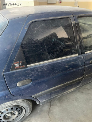 FORD ESCORT SAĞ ARKA KAPI ORJİNAL ÇIKMA