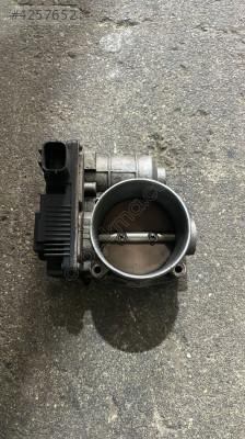 İNFİNİTİ FX35 GAZ KELEBEĞİ