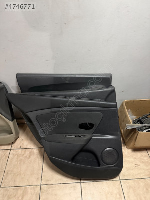 Fluence Megane 3 Kapı Döşemesi