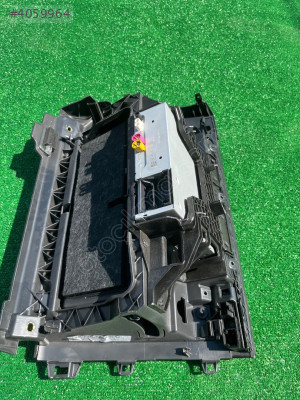 SKODA KAROQ CD CHANGER