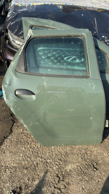 DACİA DUSTER  ARKA KAPI AZ HASARLI