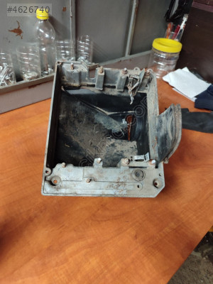 Bmw E34 sigorta kutusu kabı