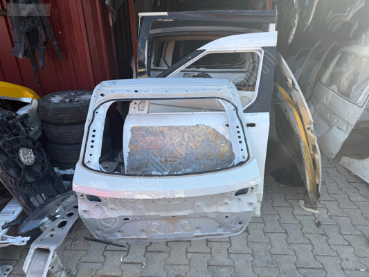 Honda geç bagaj kapağı
