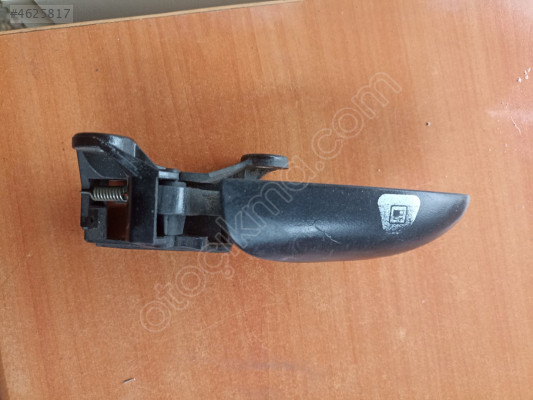 Fiat Linea Bagaj Açma Kolu